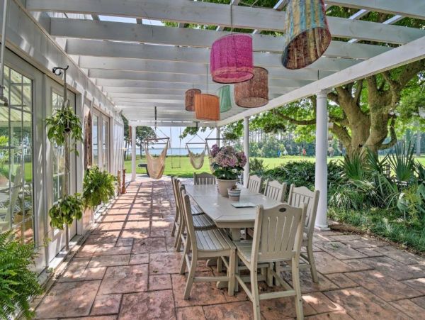 Bay Views Cheriton Vacation Home Six Bedroom