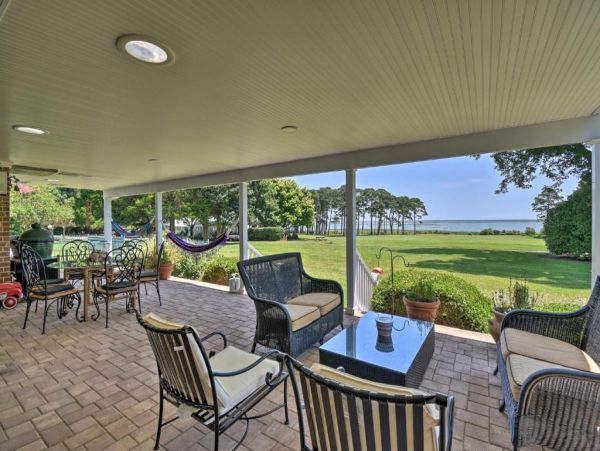 Bay Views Cheriton Vacation Home Six Bedroom