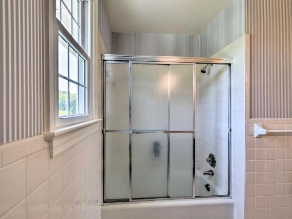 Bay Views Cheriton Vacation Home Six Bedroom