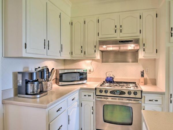 Bay Views Cheriton Vacation Home Six Bedroom