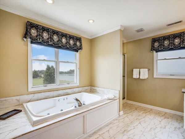 Bay Views Cambridge Vacation Home Five Bedroom