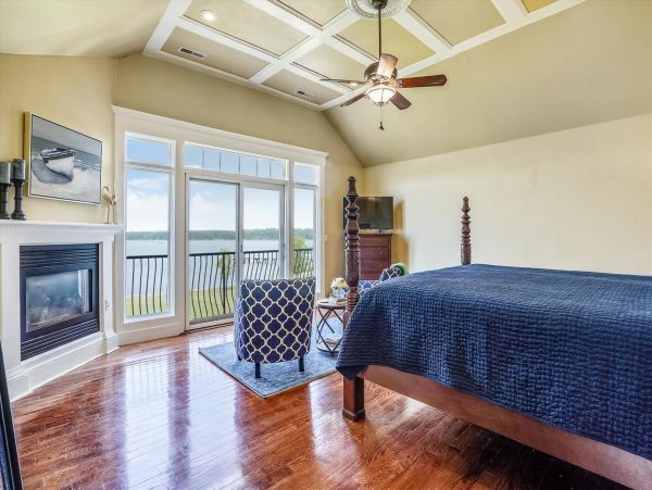 Bay Views Cambridge Vacation Home Five Bedroom
