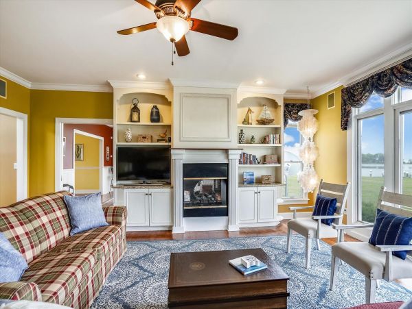 Bay Views Cambridge Vacation Home Five Bedroom