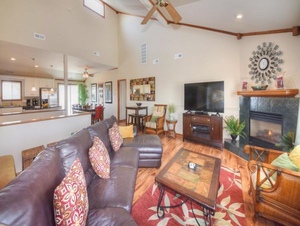 Coastal Relaxation with 6 Bedrooms & Great Amenities