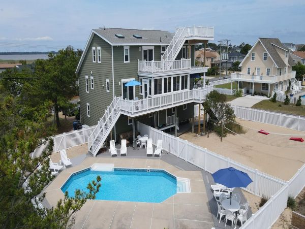 Comfortable Virginia Beach Vacation Home with Private Pool