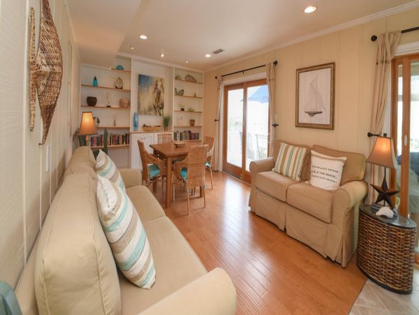 Comfortable Virginia Beach Vacation Home with Private Pool