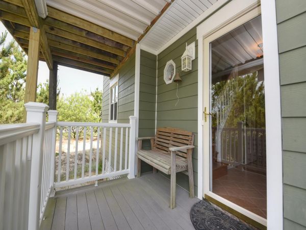 Comfortable Virginia Beach Vacation Home with Private Pool