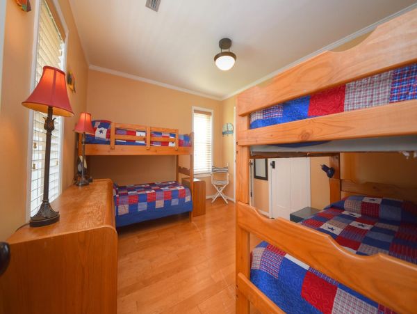 Comfortable Virginia Beach Vacation Home with Private Pool