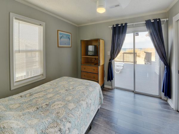 On Beach Virginia Beach Vacation Home Seven Bedroom