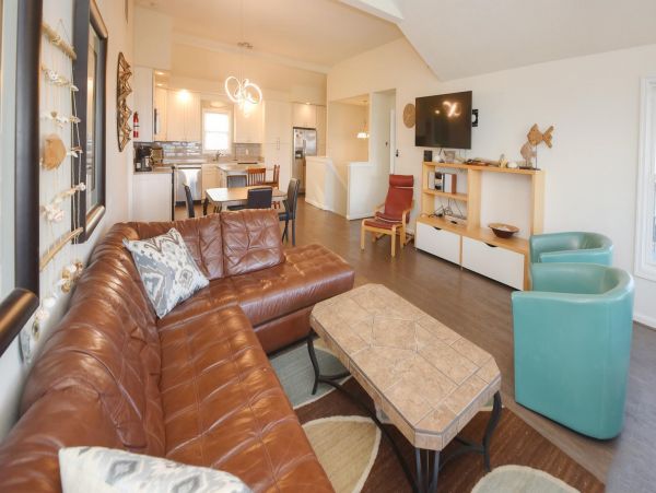 On Beach Virginia Beach Vacation Home Seven Bedroom