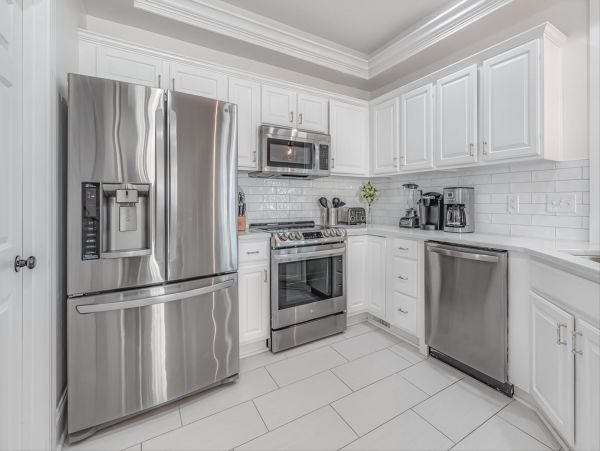 Seven Bedroom Walk to Beach Isle of Palms Vacation Rental