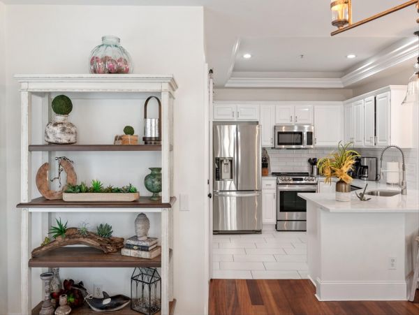 Seven Bedroom Walk to Beach Isle of Palms Vacation Rental