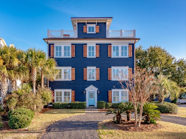 Seven Bedroom Walk to Beach Isle of Palms Vacation Rental