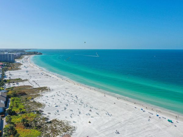 One Bedroom Home short walk Beach in Siesta Key