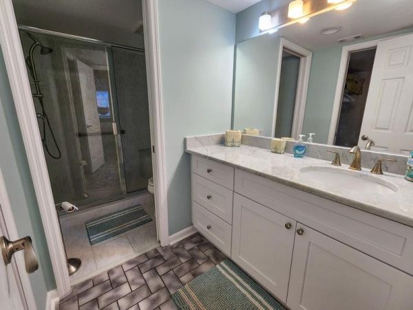 Beachfront Vacation Condo with 2 Bedroom in Belleair Beach