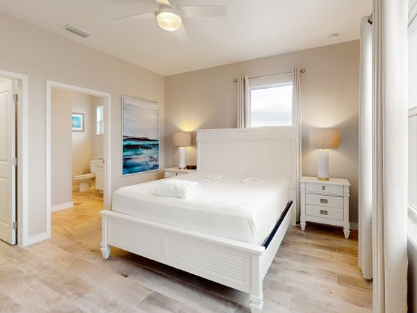 Canal Views Cape Coral Vacation Condo Two Bedroom