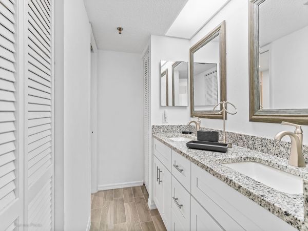Indian Shores Vacation Condo Two Bedroom