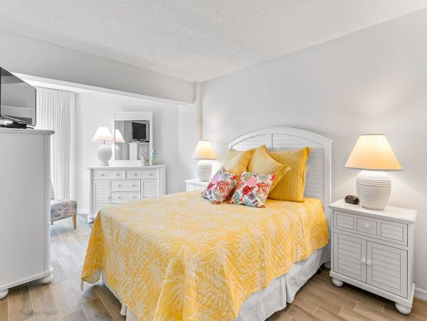 Indian Shores Vacation Condo Two Bedroom
