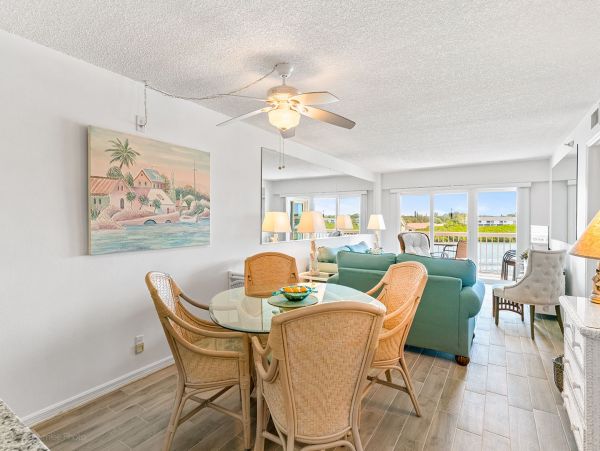 Indian Shores Vacation Condo Two Bedroom