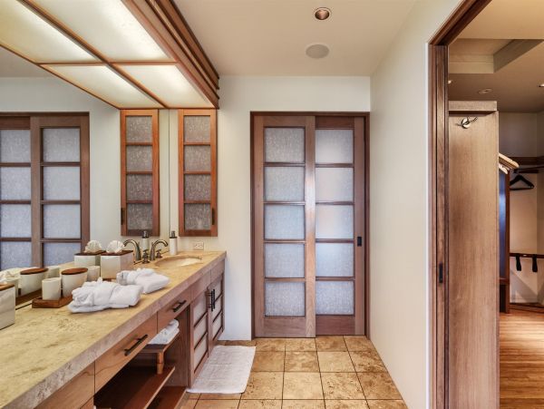 Kilauea Luxury 14 Bedroom Oceanfront Estate with Two Pools