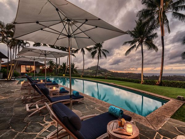 Kilauea Luxury 14 Bedroom Oceanfront Estate with Two Pools