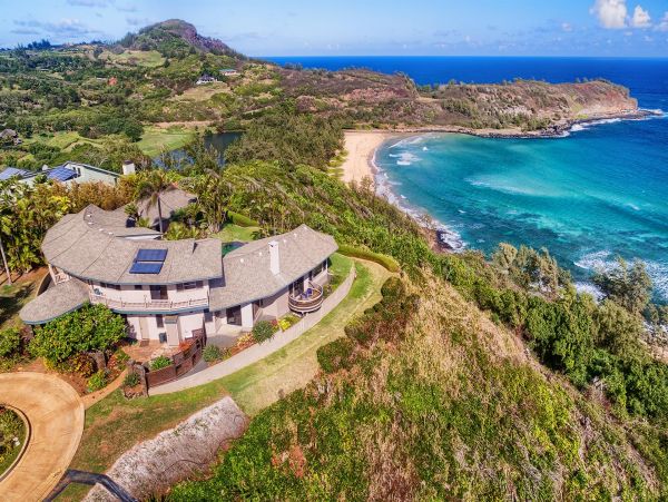 Kilauea Luxury 14 Bedroom Oceanfront Estate with Two Pools