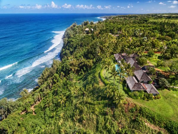Kilauea Luxury 14 Bedroom Oceanfront Estate with Two Pools