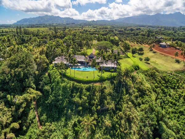 Kilauea Luxury 14 Bedroom Oceanfront Estate with Two Pools