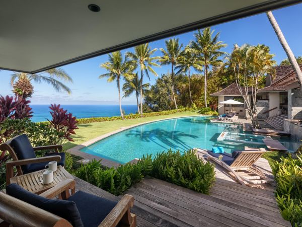 Kilauea Luxury 14 Bedroom Oceanfront Estate with Two Pools
