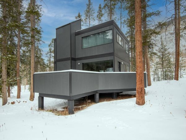 Home for Outdoor Admirers with 4 Bedroom in East Vail