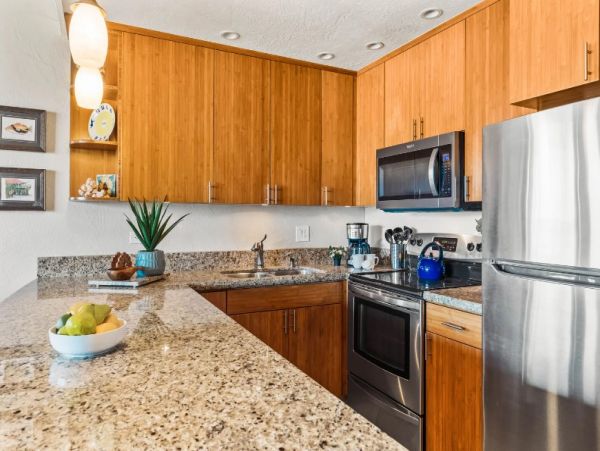 Ocean Views Kaanapali Vacation Condo Three Bedroom