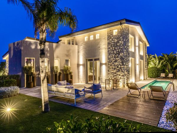 Three Bedroom Opulent Vacation Villa in Sicily