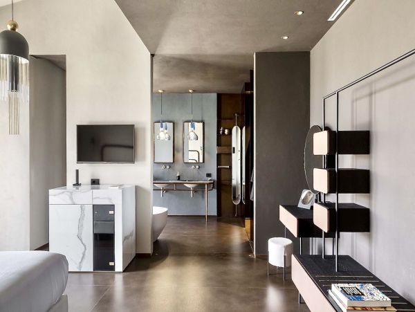 Three Bedroom Opulent Vacation Villa in Sicily