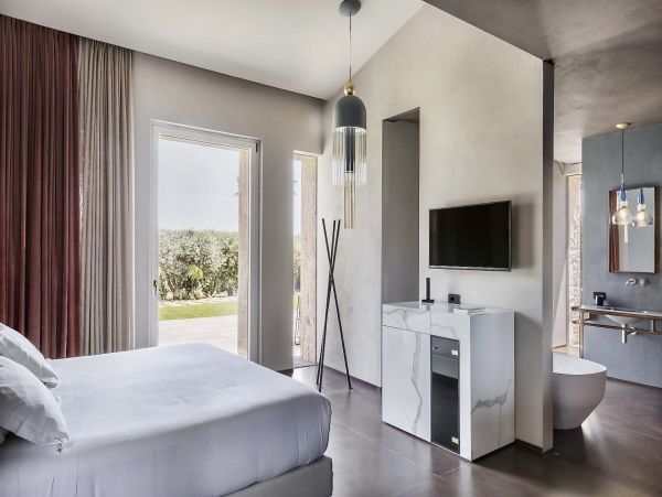 Three Bedroom Opulent Vacation Villa in Sicily