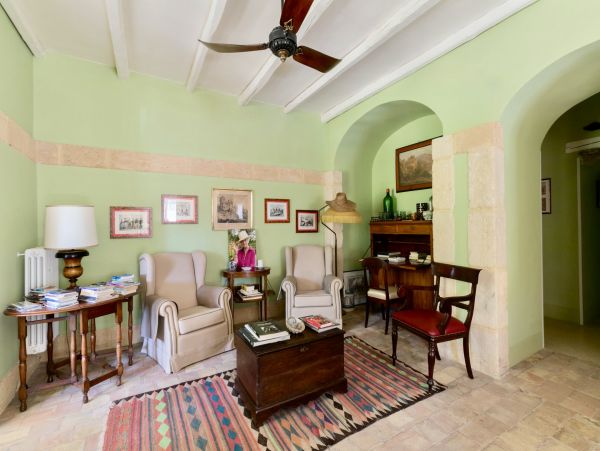 Sicily Ten Bedroom Estate with Pool & Tennis Court