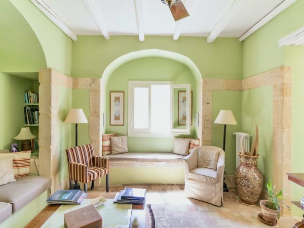 Sicily Ten Bedroom Estate with Pool & Tennis Court