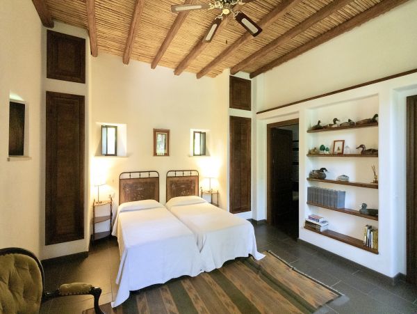 Sicily Ten Bedroom Estate with Pool & Tennis Court