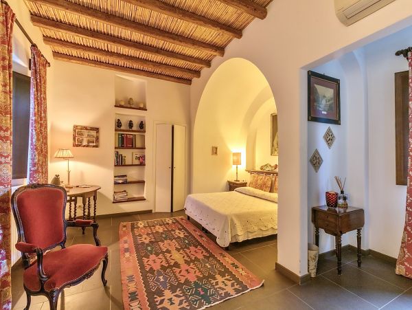 Sicily Ten Bedroom Estate with Pool & Tennis Court