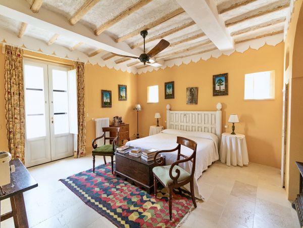 Sicily Ten Bedroom Estate with Pool & Tennis Court