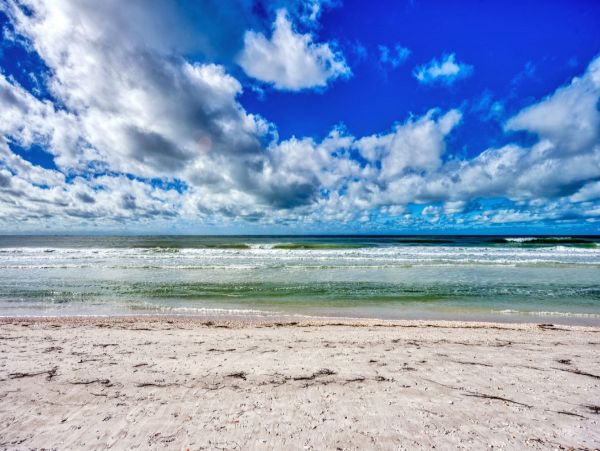 Steps to Beach Lido Key Vacation Home Two Bedroom