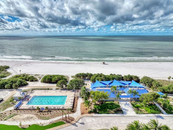 Steps to Beach Lido Key Vacation Home Two Bedroom