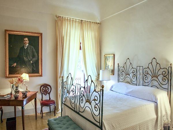 Magnificent Historical Sicilian Villa Main House & 2 Annexes