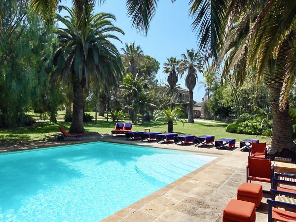 Magnificent Historical Sicilian Villa Main House & 2 Annexes