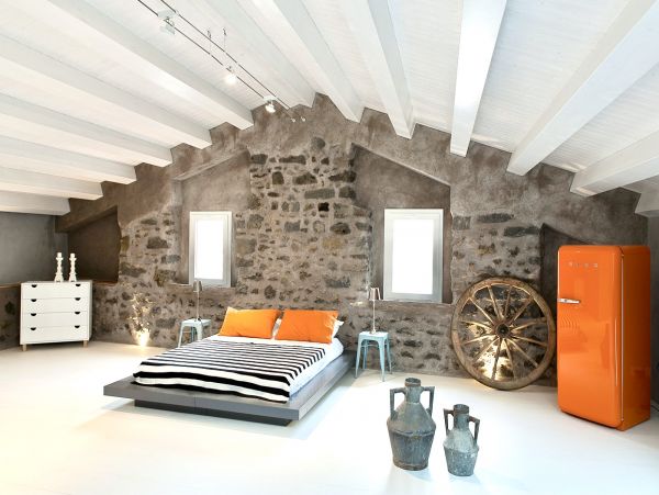 Sicily Four Bedroom Luxury Vacation Villa in the Wine Region