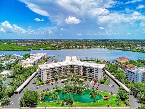 Siesta Key Vacation Condo Two Bedroom