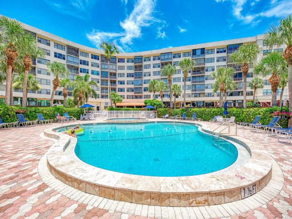Siesta Key Vacation Condo Two Bedroom