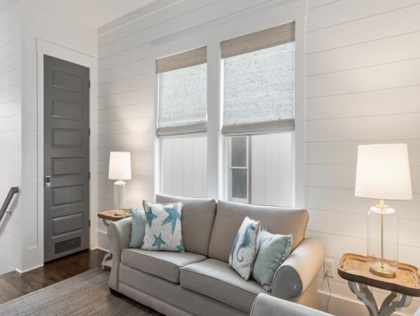 Beautiful 5 Bedroom Vacation Rental Steps from the Beach