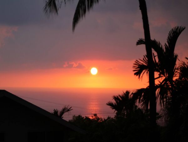 Oceanview Five Bedroom vacation Home in Kailua-Kona