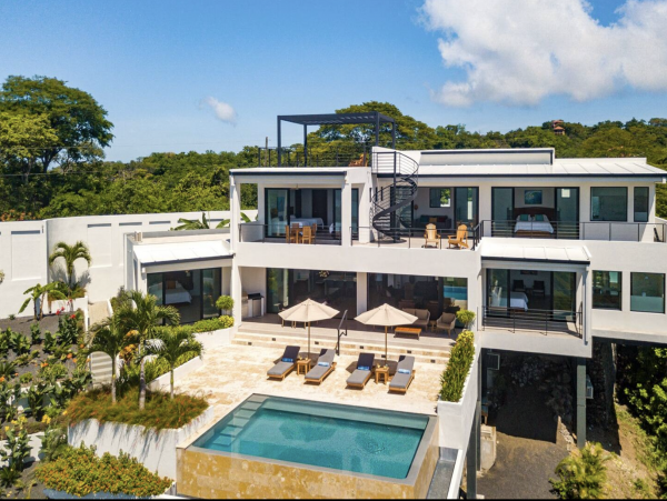 Dreamy Four Bedroom Luxury Villa The Ultimate Escape