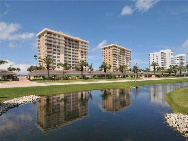 On Beach Longboat Key Vacation Condo two Bedroom